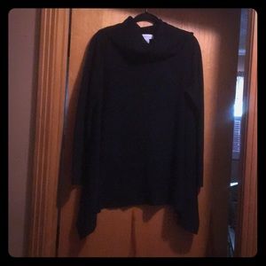 Women’s size large/x-large black cowl neck sweater